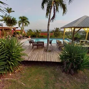 Baobab Guadeloupe Hébergement de vacances